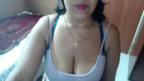 Snapshot of meganny_2023 chatting on February 4, 11:59 pm Danny online show from February 4, 11:59 pm