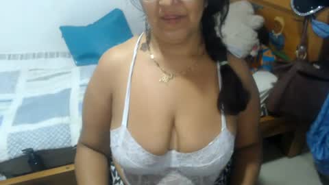 Snapshot of meganny_2023 chatting on June 21, 3:09 am Danny online show from June 21, 3:09 am