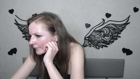 Snapshot of meganpirs chatting on May 19, 5:41 pm MeganPirs online show from May 19, 5:41 pm