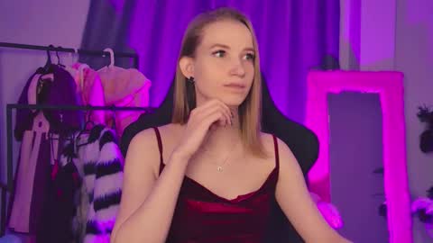 megan online show from March 28, 5:45 pm