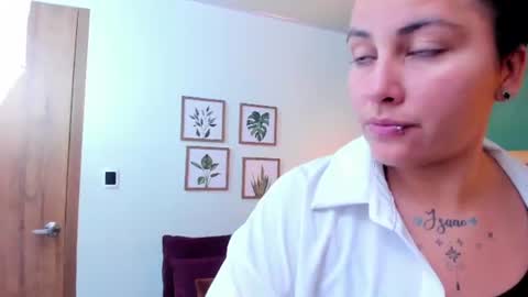 Snapshot of megansumer chatting on June 30, 12:06 pm Megan online show from June 30, 12:06 pm