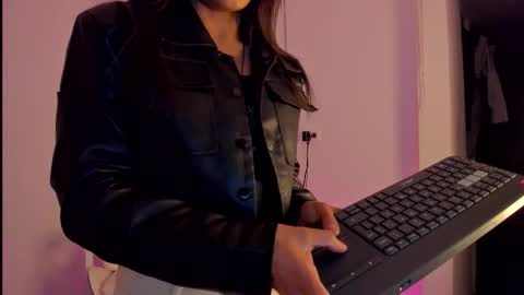 Megan online show from September 17, 3:30 am