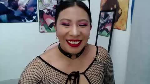 Snapshot of megara_love chatting on June 23, 9:24 pm megara_love online show from June 23, 9:24 pm