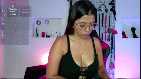Snapshot of meggan_greey chatting on December 16, 8:58 pm Your best slave  online show from December 16, 8:58 pm