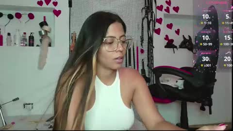 Snapshot of meggan_greey chatting on March 11, 9:48 pm Your best slave  online show from March 11, 9:48 pm