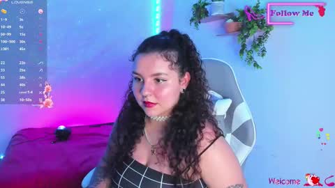 Snapshot of meggan_millerr chatting on September 20, 1:06 am online show from September 20, 1:06 am