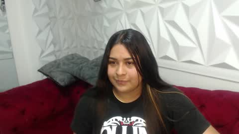 meipink online show from May 11, 7:44 pm