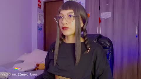 Snapshot of mel_dahlia chatting on June 10, 7:35 pm Melissa - - Please help me to reach 100 thumbs up online show from June 10, 7:35 pm