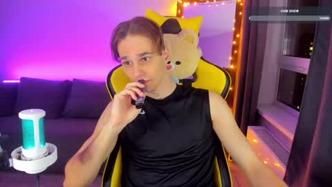 MelKallen online show from September 23, 4:54 pm