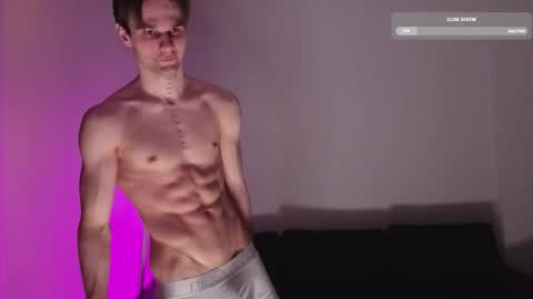 MelKallen online show from February 27, 7:58 pm