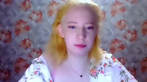 Mel Mellie online show from April 24, 1:08 am