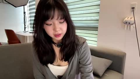 Melana online show from April 25, 9:34 am