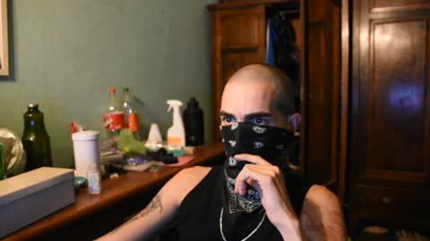 Snapshot of melanchr0nic chatting on July 21, 12:57 am melanchr0nic online show from July 21, 12:57 am