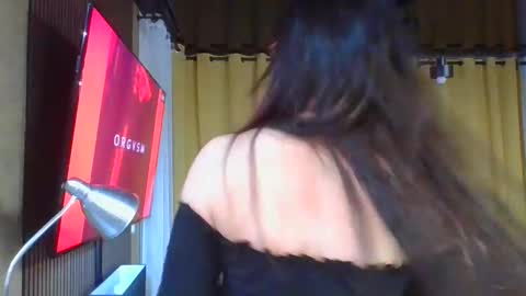 Snapshot of melani__maxi chatting on February 7, 10:41 pm melani__maxi online show from February 7, 10:41 pm