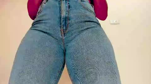Snapshot of melania_browis chatting on May 1, 3:49 pm Melania online show from May 1, 3:49 pm