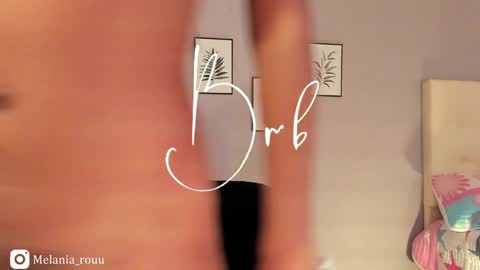 Snapshot of melania_rousse chatting on January 4, 3:17 pm melania_rousse online show from January 4, 3:17 pm