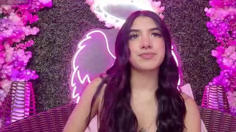 Melanie online show from September 24, 3:32 am