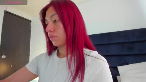 Melanie roux  online show from February 26, 12:15 pm