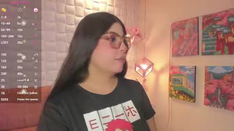 Snapshot of melaniegrayx chatting on June 23, 2:26 pm melaniegrayx online show from June 23, 2:26 pm