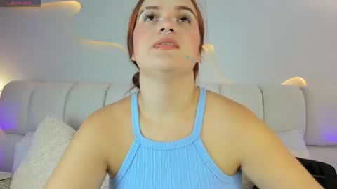 Snapshot of melanieklaus2 chatting on May 20, 3:34 am MELANIE online show from May 20, 3:34 am