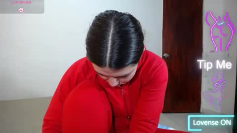 Melanie Parker online show from March 14, 7:08 pm