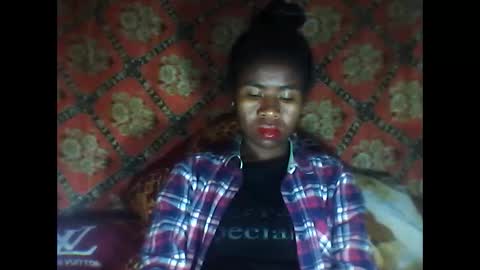melanih online show from October 19, 3:51 am