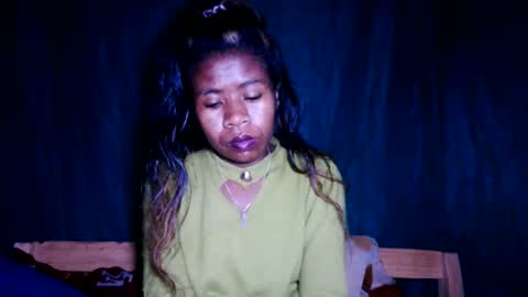 Snapshot of melanih chatting on May 24, 3:22 am melanih online show from May 24, 3:22 am