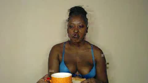 melaningoddess30 online show from February 5, 7:07 am