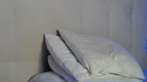 melanniebrown online show from March 30, 4:35 am