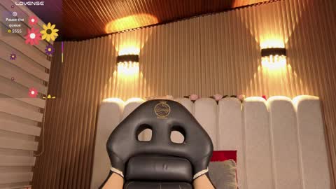 melanny_petite online show from April 1, 1:41 pm