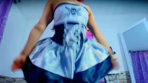 Snapshot of melannytaylor_1 chatting on October 2, 10:39 pm Melanny taylor online show from October 2, 10:39 pm