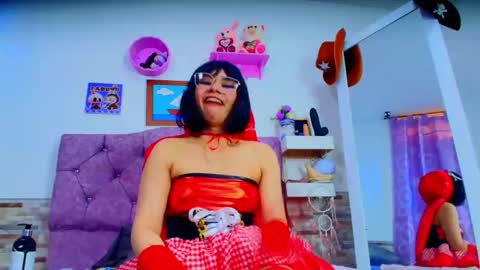 Snapshot of melannytaylor_1 chatting on October 3, 8:39 pm Melanny taylor online show from October 3, 8:39 pm