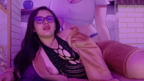 melany303av online show from March 30, 7:15 pm