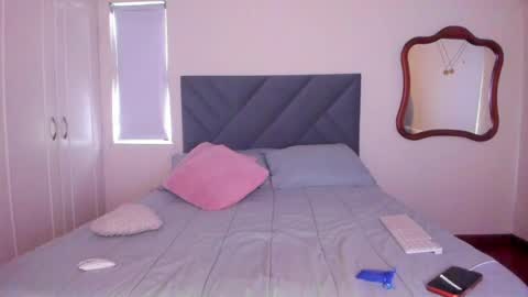 Snapshot of melany_arizaaa chatting on May 29, 10:19 pm melany_arizaaa online show from May 29, 10:19 pm
