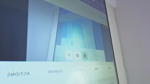 Snapshot of melany_jhonsonn chatting on August 5, 3:20 am melany_jhonsonn online show from August 5, 3:20 am