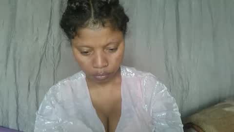 Snapshot of meld2599 chatting on September 26, 5:55 am meld2599 online show from September 26, 5:55 am