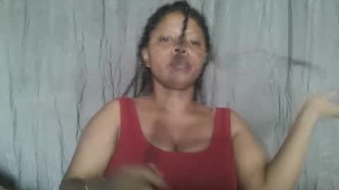 Snapshot of meld2599 chatting on October 3, 7:16 am meld2599 online show from October 3, 7:16 am