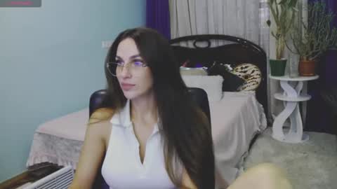 Melina online show from September 26, 7:45 am