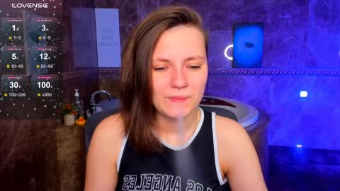 Snapshot of melindat chatting on June 6, 12:05 am Melinda online show from June 6, 12:05 am