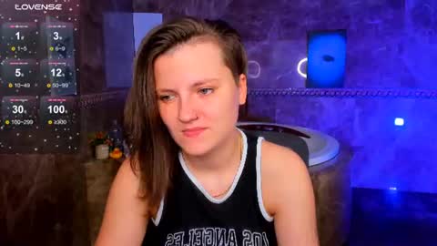 Snapshot of melindat chatting on June 14, 2:24 am Melinda online show from June 14, 2:24 am