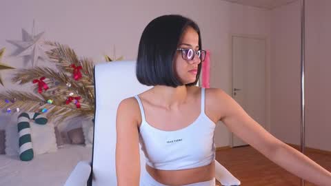 Victoria online show from January 7, 1:03 pm