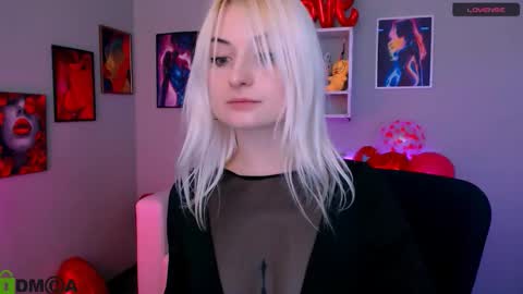 Melisa online show from March 2, 8:37 pm