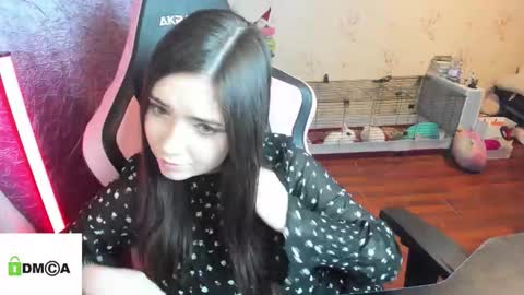 melisanilson online show from February 12, 9:54 pm