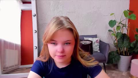 Sophia online show from October 21, 7:20 am