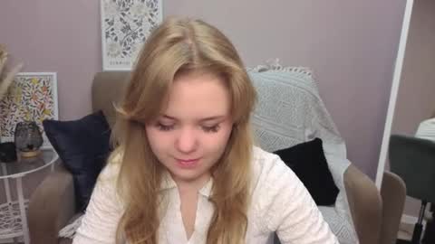 Sophia online show from October 22, 4:35 am