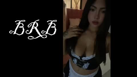 Snapshot of melissa__saenz_ chatting on July 7, 7:23 am M E L I S S A online show from July 7, 7:23 am