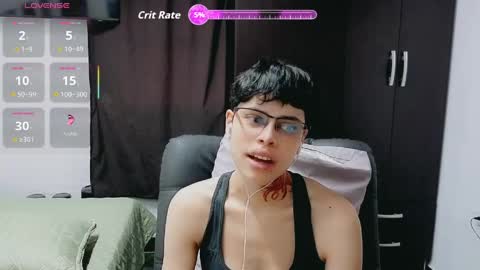Snapshot of melissa_and_dany chatting on May 22, 11:32 pm Melissas Corner online show from May 22, 11:32 pm