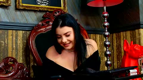 Snapshot of melissa_glow chatting on January 3, 11:35 am Melissa online show from January 3, 11:35 am