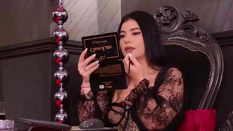 Snapshot of melissa_glow chatting on June 1, 9:55 am Melissa online show from June 1, 9:55 am