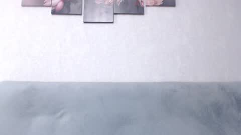 Snapshot of melissa_verhaar chatting on December 14, 10:50 pm Melissa online show from December 14, 10:50 pm